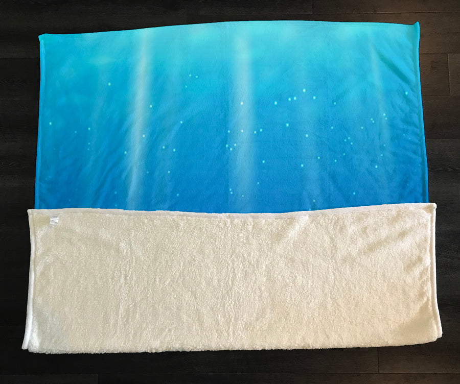 Blue Underwater Light Gradient Pattern Fleece Sherpa Blanket