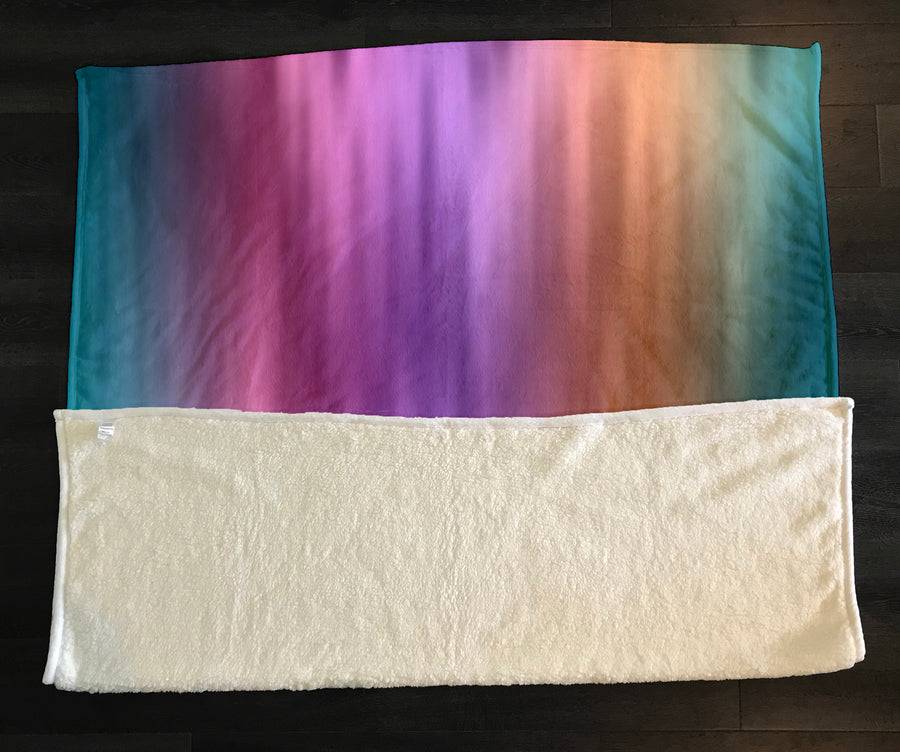 Soft Pastel Vertical Gradient Stripe Pattern Fleece Sherpa Blanket