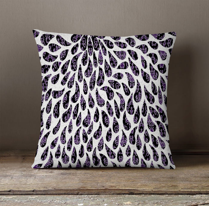 Purple Paisley Rain Drop Pattern Throw Pillow Cover