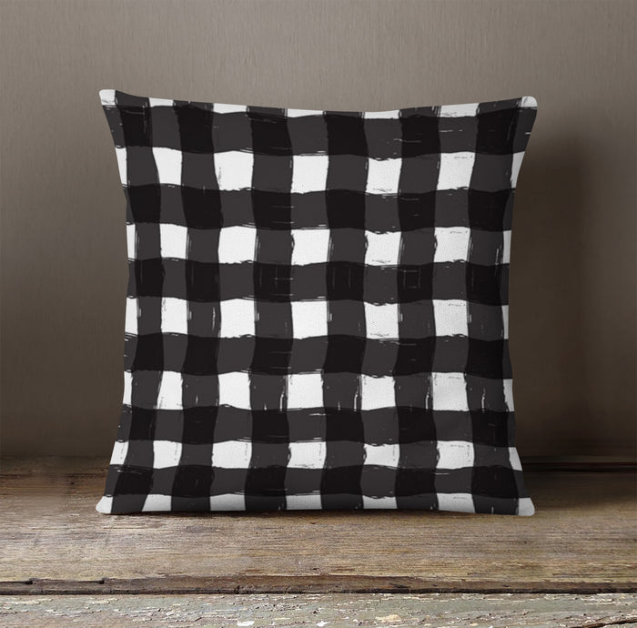 Black and White Buffalo Check Pattern Throw Pillow Cover