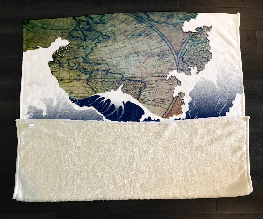 Blue Coastal Wave Map Artwork Fleece Sherpa Blanket