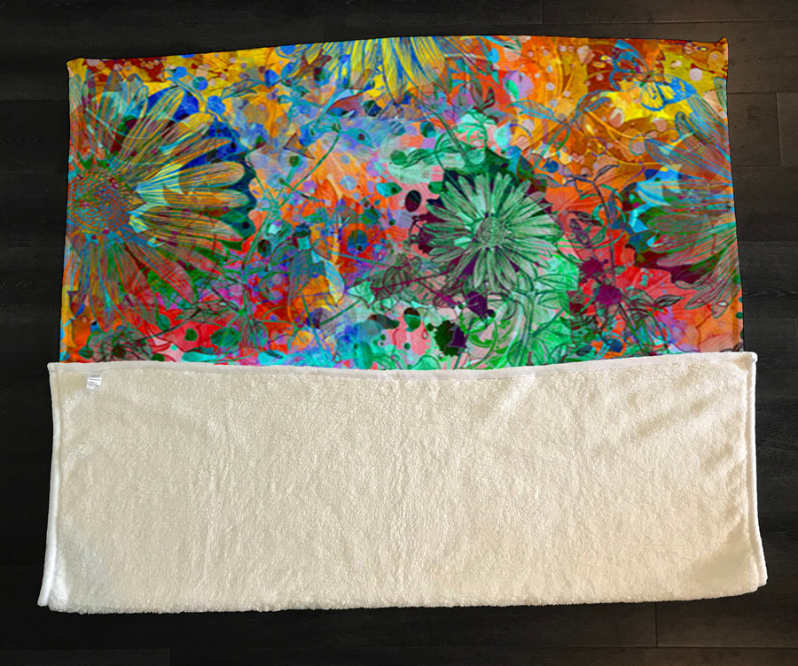 Multicolor Paint Splatter Floral Abstract Pattern Fleece Sherpa Blanket