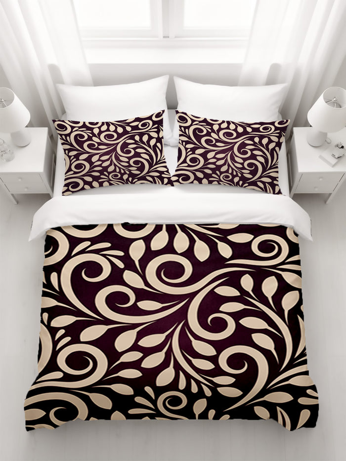 Purple Ornamental Scroll Pattern Duvet Cover