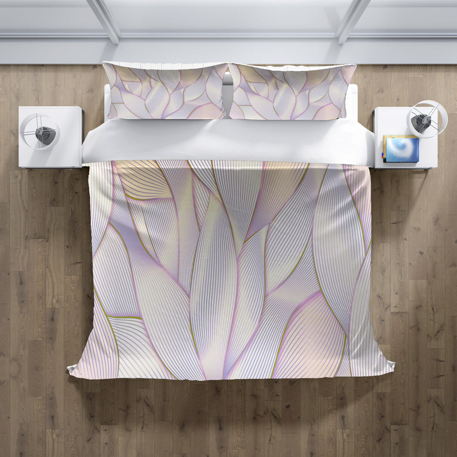 Soft Purple Feather Layered Abstract Pattern Duvet Cover
