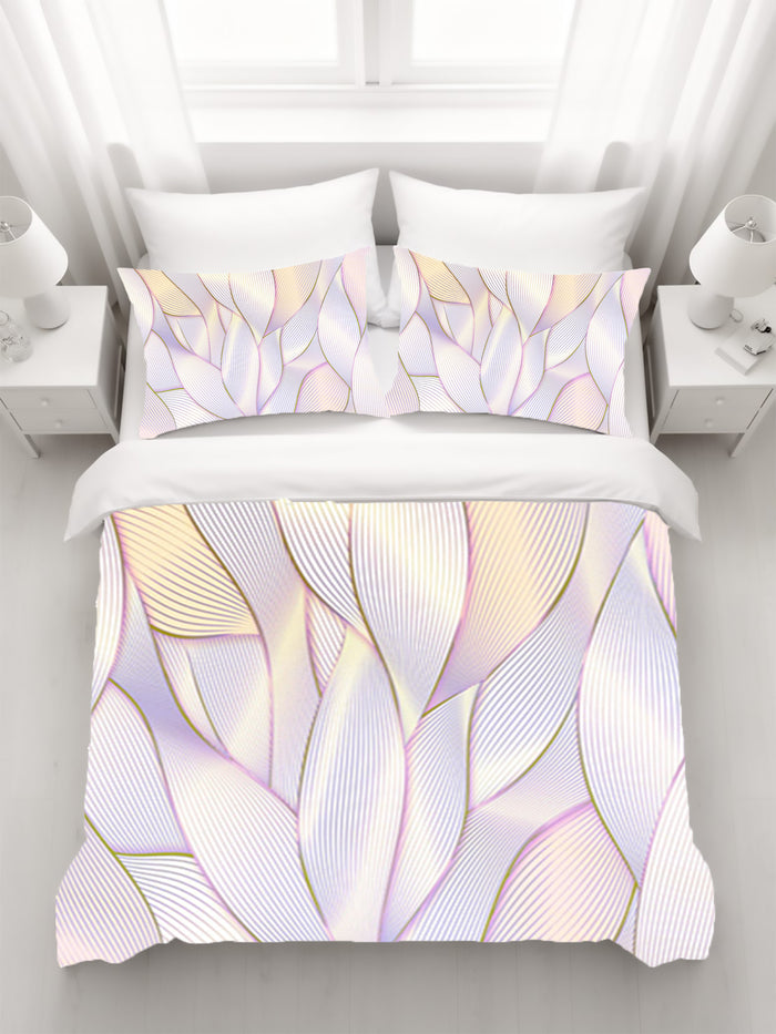 Soft Purple Feather Layered Abstract Pattern Duvet Cover