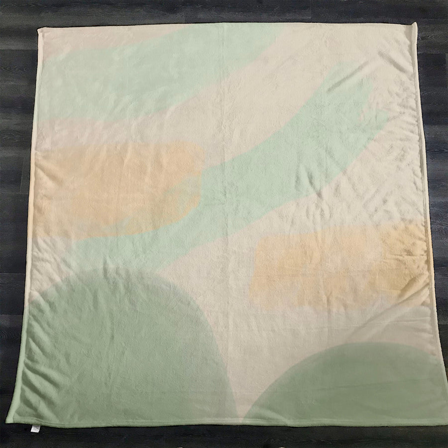 Soft Beige Organic Shape Minimal Pattern Fleece Sherpa Blanket