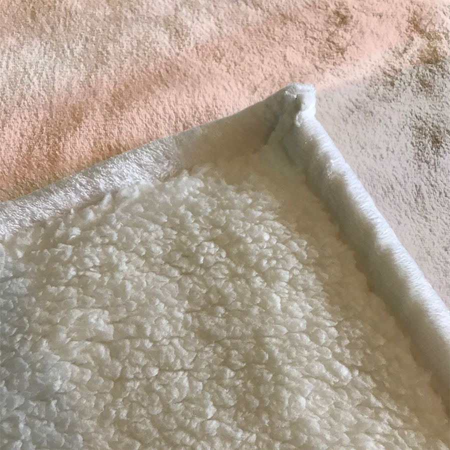 Soft Pink Diagonal Gradient Pattern Fleece Sherpa Blanket