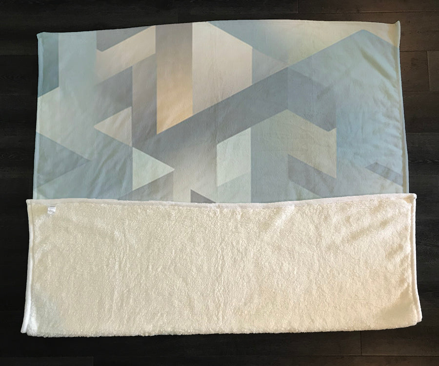 Blue Geometric Facet Pattern Fleece Sherpa Blanket