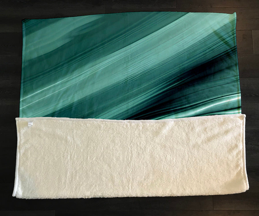 Teal Fluid Wave Abstract Pattern Fleece Sherpa Blanket