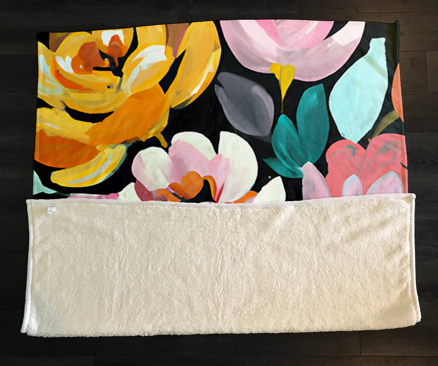 Multicolor Floral Garden Pattern Fleece Sherpa Blanket