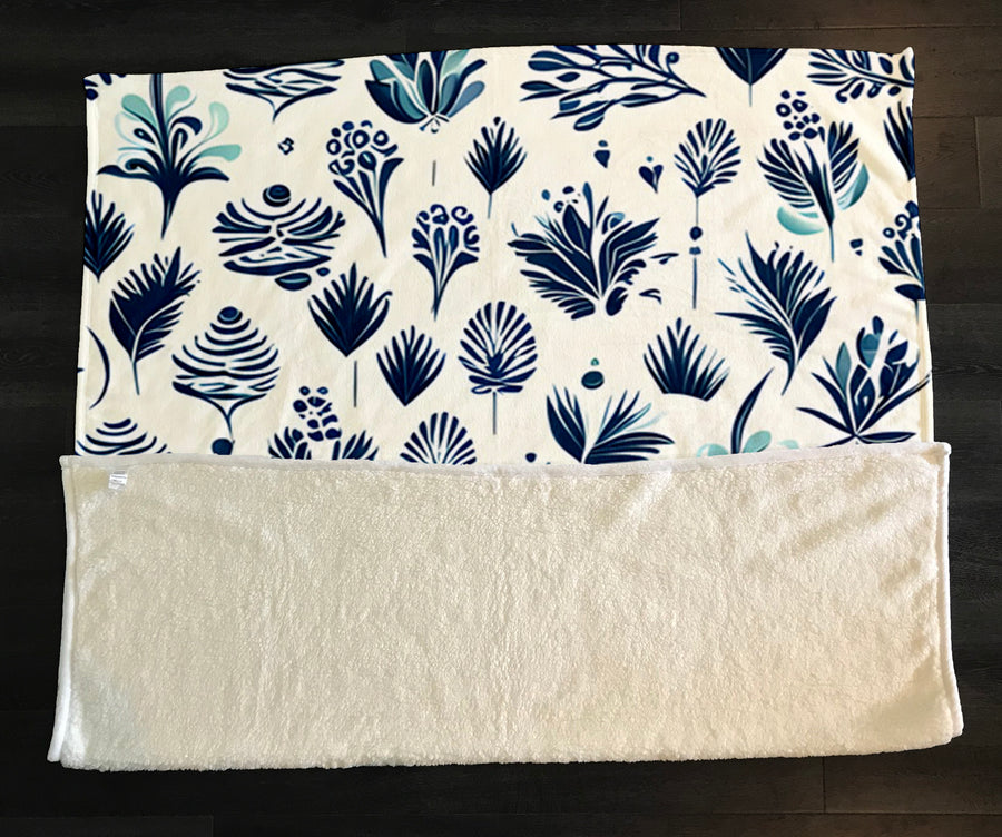 Blue Floral Botanical Pattern Fleece Sherpa Blanket